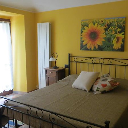 Castellamonte La Bella Dormiente B&B المظهر الخارجي الصورة