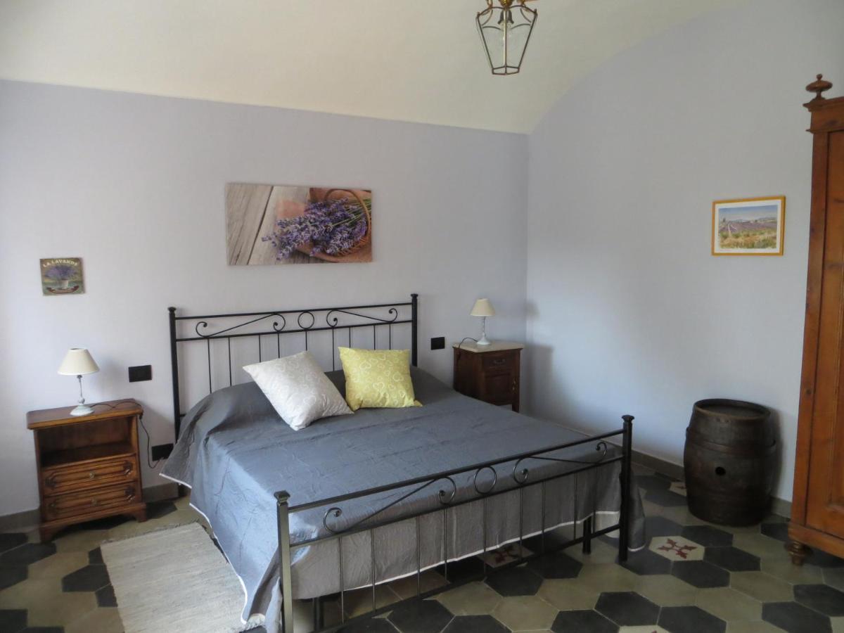Castellamonte La Bella Dormiente B&B المظهر الخارجي الصورة