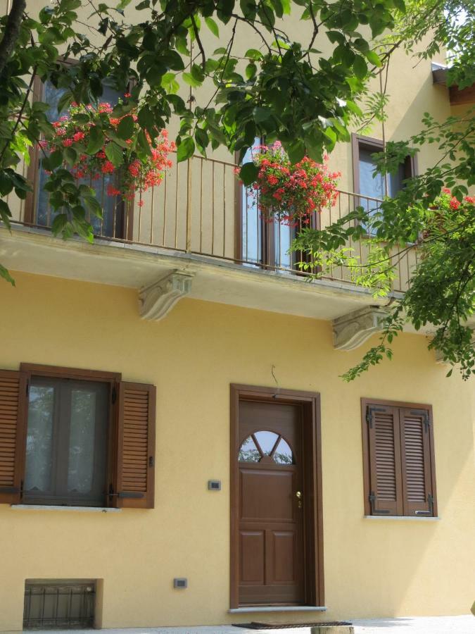 Castellamonte La Bella Dormiente B&B المظهر الخارجي الصورة