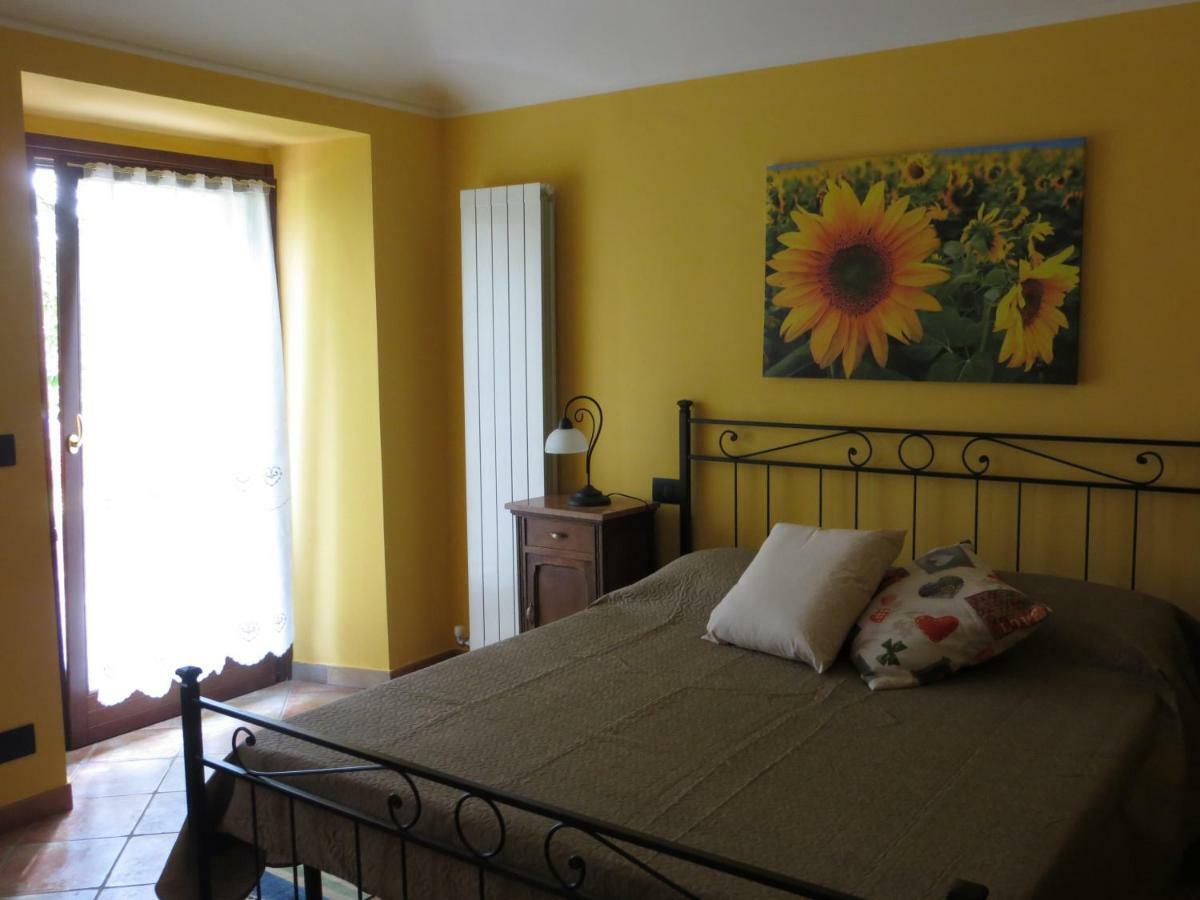Castellamonte La Bella Dormiente B&B المظهر الخارجي الصورة
