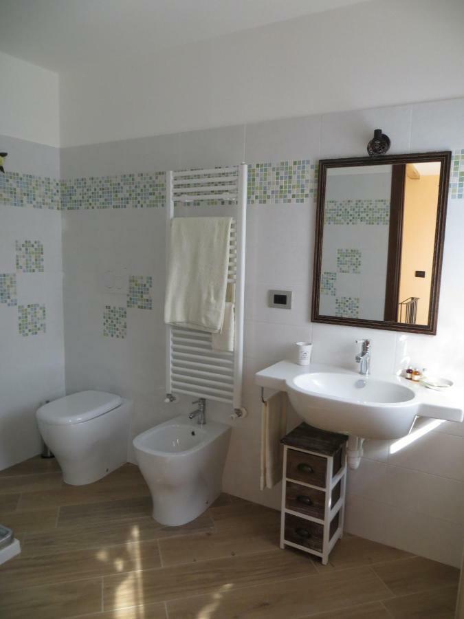 Castellamonte La Bella Dormiente B&B المظهر الخارجي الصورة