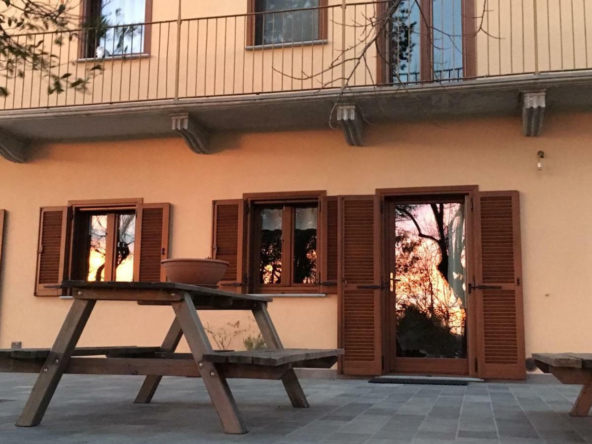 Castellamonte La Bella Dormiente B&B المظهر الخارجي الصورة